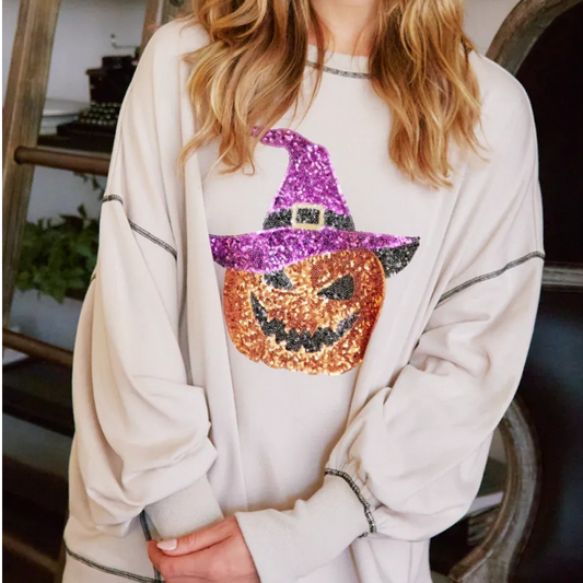 Chic Women's Glittering Pumpkin Wizard Halloween Sweatshirt